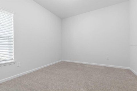 House in Palm Coast, Florida 5 bedrooms, 205.13 sq.m. № 1665686 - photo 28