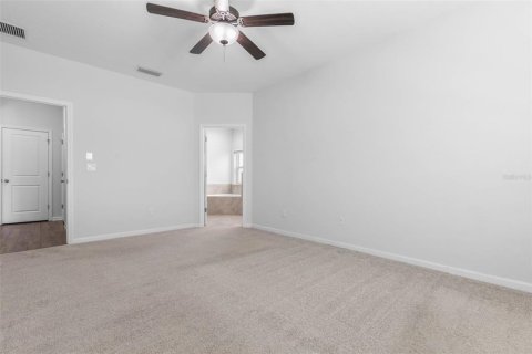 House in Palm Coast, Florida 5 bedrooms, 205.13 sq.m. № 1665686 - photo 20