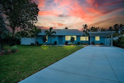 Casa en venta en West Palm Beach, Florida, 4 dormitorios, 161.09 m2 № 1101256 - foto 1