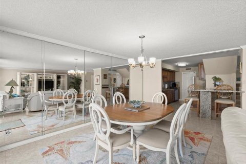 Copropriété à vendre à Ormond Beach, Floride: 2 chambres, 172.24 m2 № 1795054 - photo 16