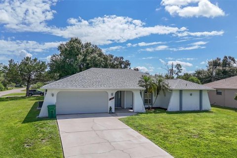 Casa en venta en Port Charlotte, Florida, 3 dormitorios, 191.47 m2 № 1905342 - foto 3