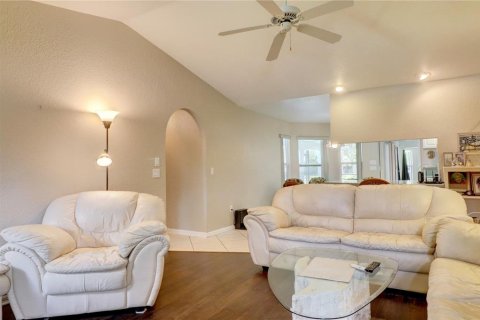 Casa en venta en Port Charlotte, Florida, 3 dormitorios, 191.47 m2 № 1905342 - foto 19