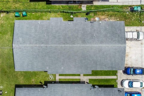 Immobilier commercial à vendre à Florida City, Floride: 195.09 m2 № 1891503 - photo 6