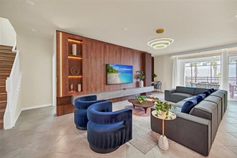 Купить виллу или дом в Клермон, Флорида 10 комнат, 406.54м2, № 2213338 - фото 6