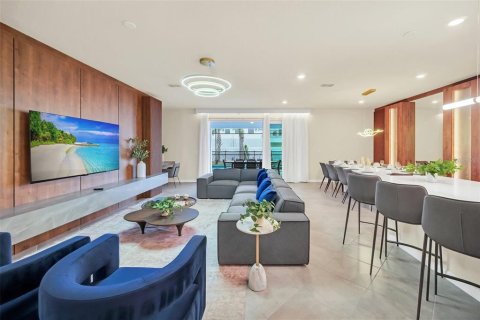 Купить виллу или дом в Клермон, Флорида 10 комнат, 406.54м2, № 2213338 - фото 5