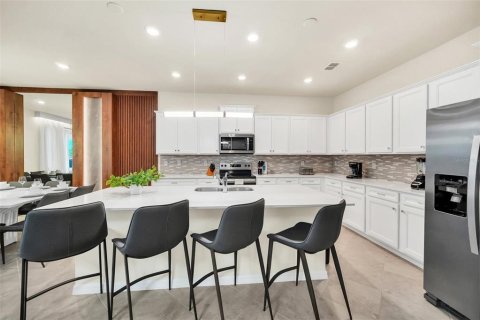 Купить виллу или дом в Клермон, Флорида 10 комнат, 406.54м2, № 2213338 - фото 11