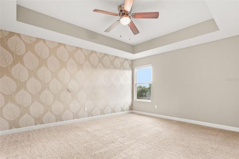 Villa ou maison à vendre à Winter Garden, Floride: 5 chambres, 228.63 m2 № 2347606 - photo 4