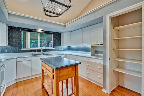 Casa en venta en Alachua, Florida, 4 dormitorios, 271.27 m2 № 1843853 - foto 14