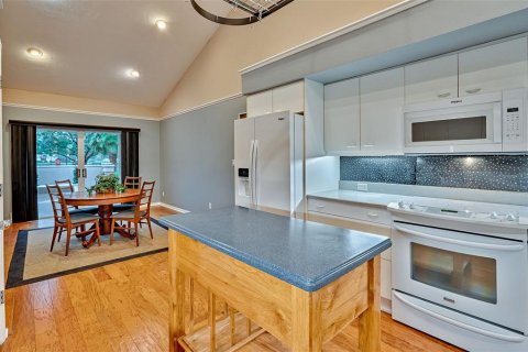 Casa en venta en Alachua, Florida, 4 dormitorios, 271.27 m2 № 1843853 - foto 16