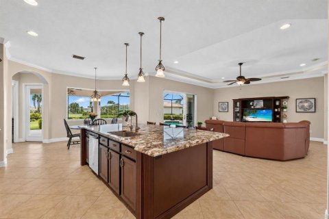 Villa ou maison à vendre à Bradenton, Floride: 3 chambres, 286.14 m2 № 2410124 - photo 16
