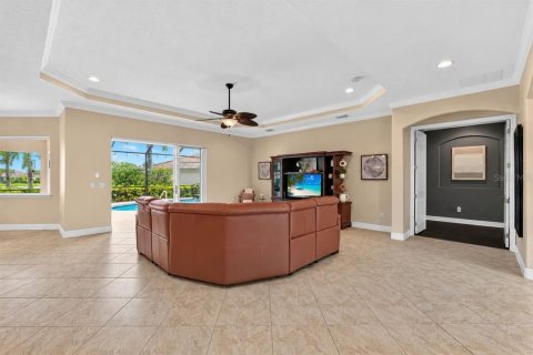 Villa ou maison à vendre à Bradenton, Floride: 3 chambres, 286.14 m2 № 2410124 - photo 15