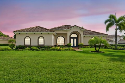 Villa ou maison à Bradenton, Floride 3 chambres, 286.14 m2 № 2410124