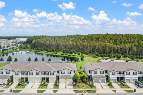 Touwnhouse à louer à Lutz, Floride: 2 chambres, 140.56 m2 № 2379311 - photo 3
