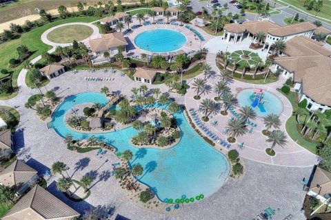 Touwnhouse à louer à Davenport, Floride: 5 chambres, 201.32 m2 № 2114230 - photo 18