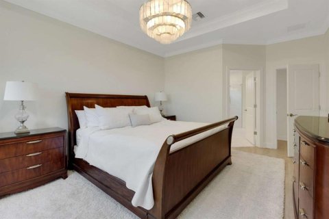 House in Palmetto, Florida 2 bedrooms, 194.91 sq.m. № 1690661 - photo 18