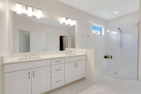 House in Palmetto, Florida 2 bedrooms, 194.91 sq.m. № 1690661 - photo 17