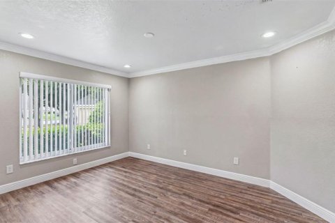 House in Lakeland, Florida 4 bedrooms, 234.86 sq.m. № 2285694 - photo 8