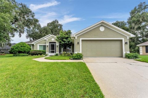 House in Lakeland, Florida 4 bedrooms, 234.86 sq.m. № 2285694