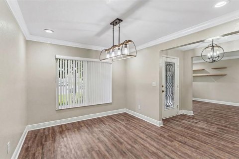 House in Lakeland, Florida 4 bedrooms, 234.86 sq.m. № 2285694 - photo 6