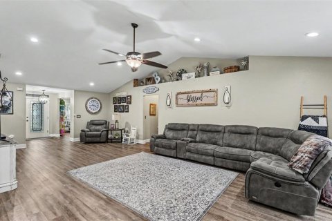 House in Lakeland, Florida 4 bedrooms, 234.86 sq.m. № 2285694 - photo 5