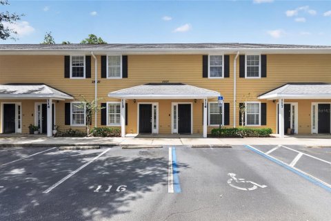 Condo in Gainesville, Florida, 2 bedrooms № 2230429 - photo 6