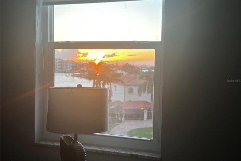 Condominio en venta en Treasure Island, Florida, 2 dormitorios, 115.2 m2 № 1685070 - foto 6