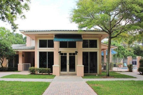 Copropriété à louer à Jupiter, Floride: 2 chambres, 102.29 m2 № 1096274 - photo 1