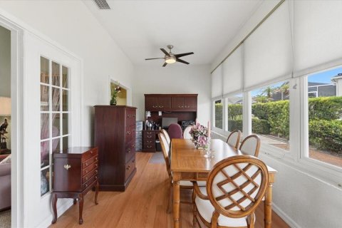 House in Lakeland, Florida 2 bedrooms, 172.05 sq.m. № 2220145 - photo 25