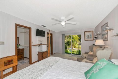 Купить виллу или дом в Сарасота, Флорида 8 комнат, 162.11м2, № 1583436 - фото 27