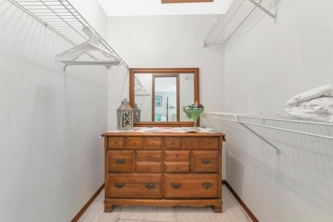 Купить виллу или дом в Сарасота, Флорида 8 комнат, 162.11м2, № 1583436 - фото 30