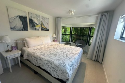 Casa en venta en North Bay Village, Florida, 3 dormitorios, 170.38 m2 № 1828965 - foto 14