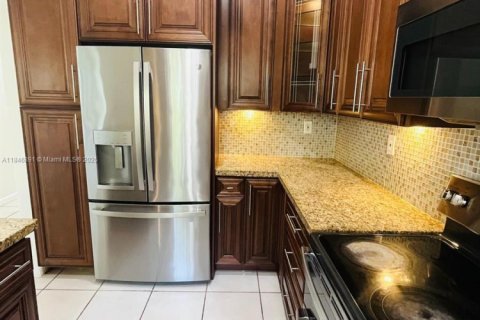 Casa en venta en Davie, Florida, 3 dormitorios, 168.62 m2 № 2050028 - foto 4