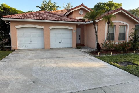Casa en Davie, Florida 3 dormitorios, 168.62 m2 № 2050028