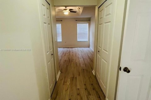 Casa en venta en Davie, Florida, 3 dormitorios, 168.62 m2 № 2050028 - foto 27