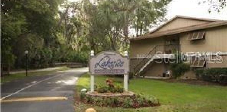 Condo à Deltona, Floride, 2 chambres  № 2430536