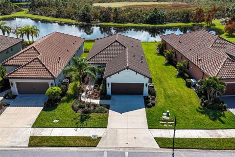 House in Nokomis, Florida 3 bedrooms, 142.42 sq.m. № 1405436 - photo 29