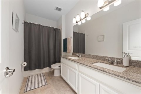 Villa ou maison à louer à Windermere, Floride: 4 chambres, 205.69 m2 № 2384297 - photo 5