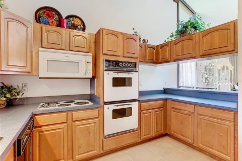 Adosado en venta en Haines City, Florida, 2 dormitorios, 181.72 m2 № 1871261 - foto 8