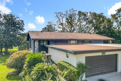 Adosado en venta en Haines City, Florida, 2 dormitorios, 181.72 m2 № 1871261 - foto 1