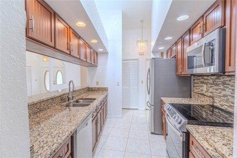 House in Spring Hill, Florida 3 bedrooms, 192.77 sq.m. № 1838831 - photo 12