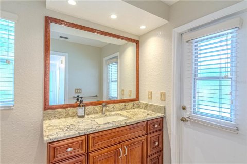 House in Spring Hill, Florida 3 bedrooms, 192.77 sq.m. № 1838831 - photo 20