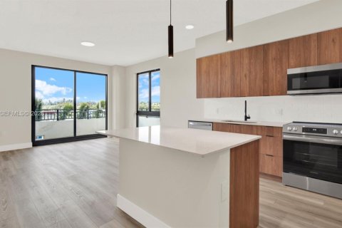 Apartamento en alquiler en Miami, Florida, 3 dormitorios, 132.11 m2 № 2249421 - foto 25