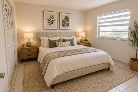 Condo in North Miami, Florida, 1 bedroom  № 2271263 - photo 2