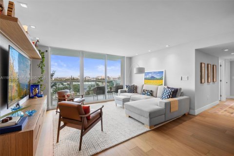 Купить кондоминиум в Майами-Бич, Флорида 3 спальни, 110.65м2, № 2040202 - фото 7