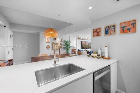 Купить кондоминиум в Майами-Бич, Флорида 3 спальни, 110.65м2, № 2040202 - фото 11