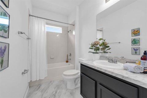 Casa en venta en Ocoee, Florida, 5 dormitorios, 394.56 m2 № 1719662 - foto 26