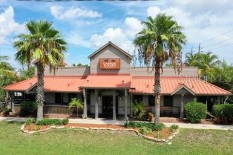 House in Indian Harbour Beach, Florida 5 bedrooms, 299.15 sq.m. № 1843001 - photo 29