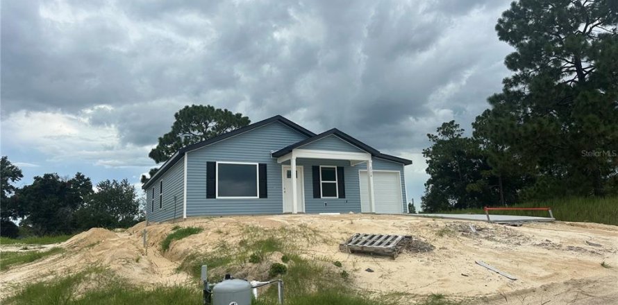House in Ocala, Florida 3 bedrooms, 99.03 sq.m. № 1882694