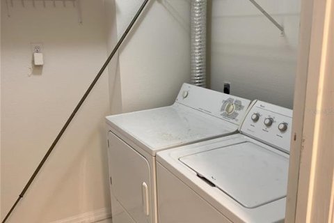 Condo in Orlando, Florida, 2 bedrooms  № 1522082 - photo 15