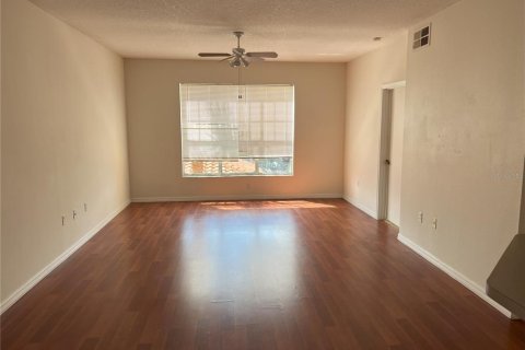 Condo in Orlando, Florida, 2 bedrooms  № 1522082 - photo 3